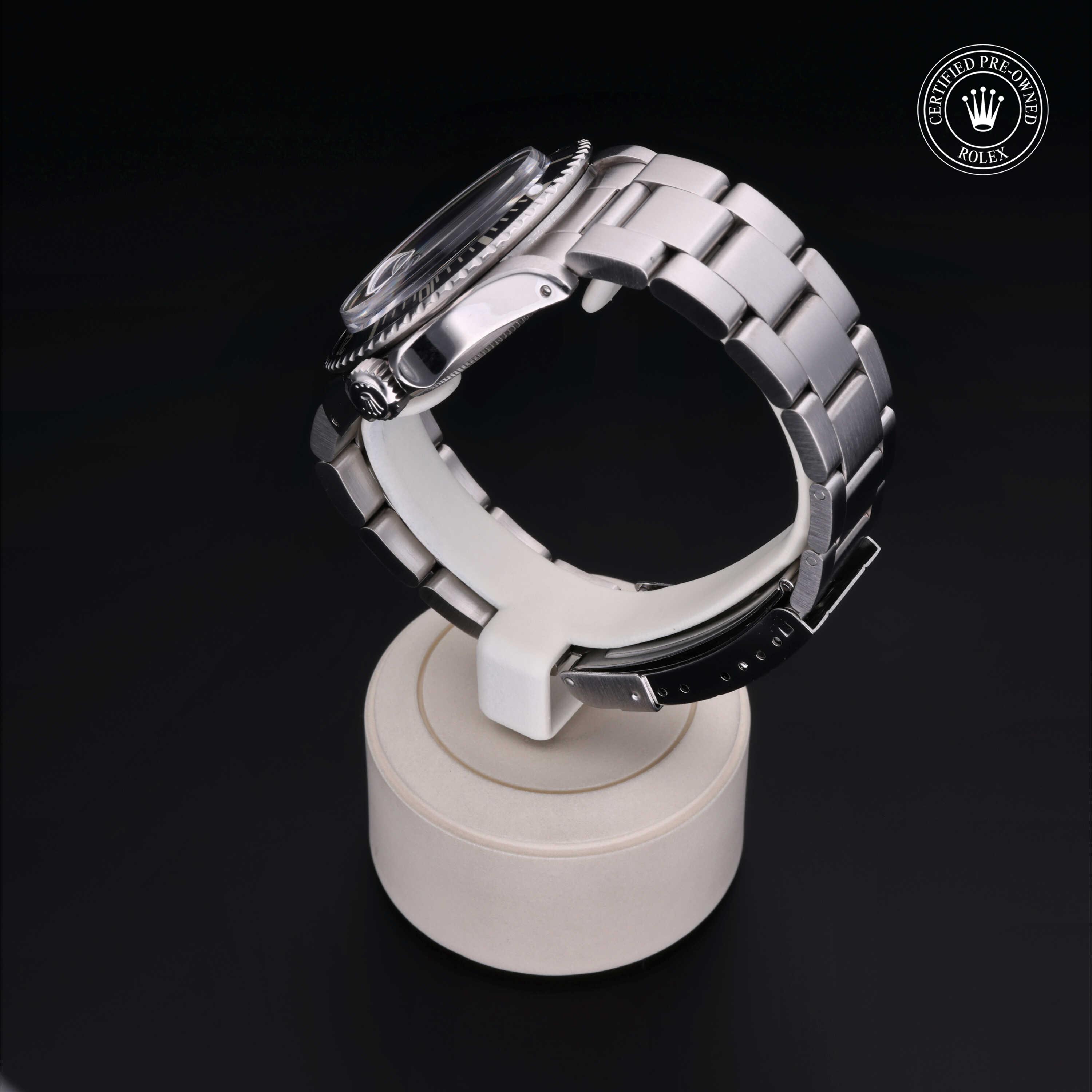 Rolex  in Steel  at Gruno's Diamonds