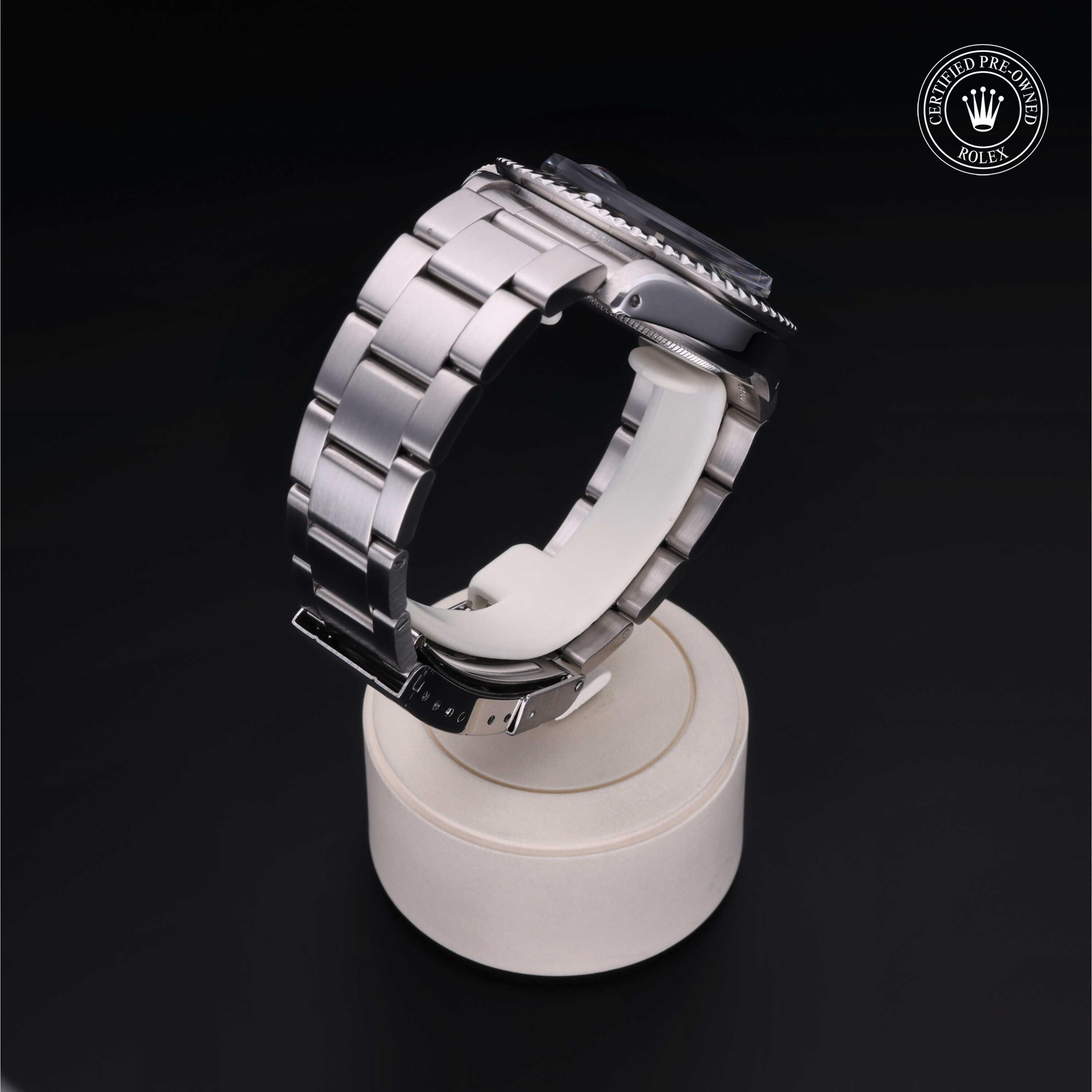 Rolex  in Steel  at Gruno's Diamonds