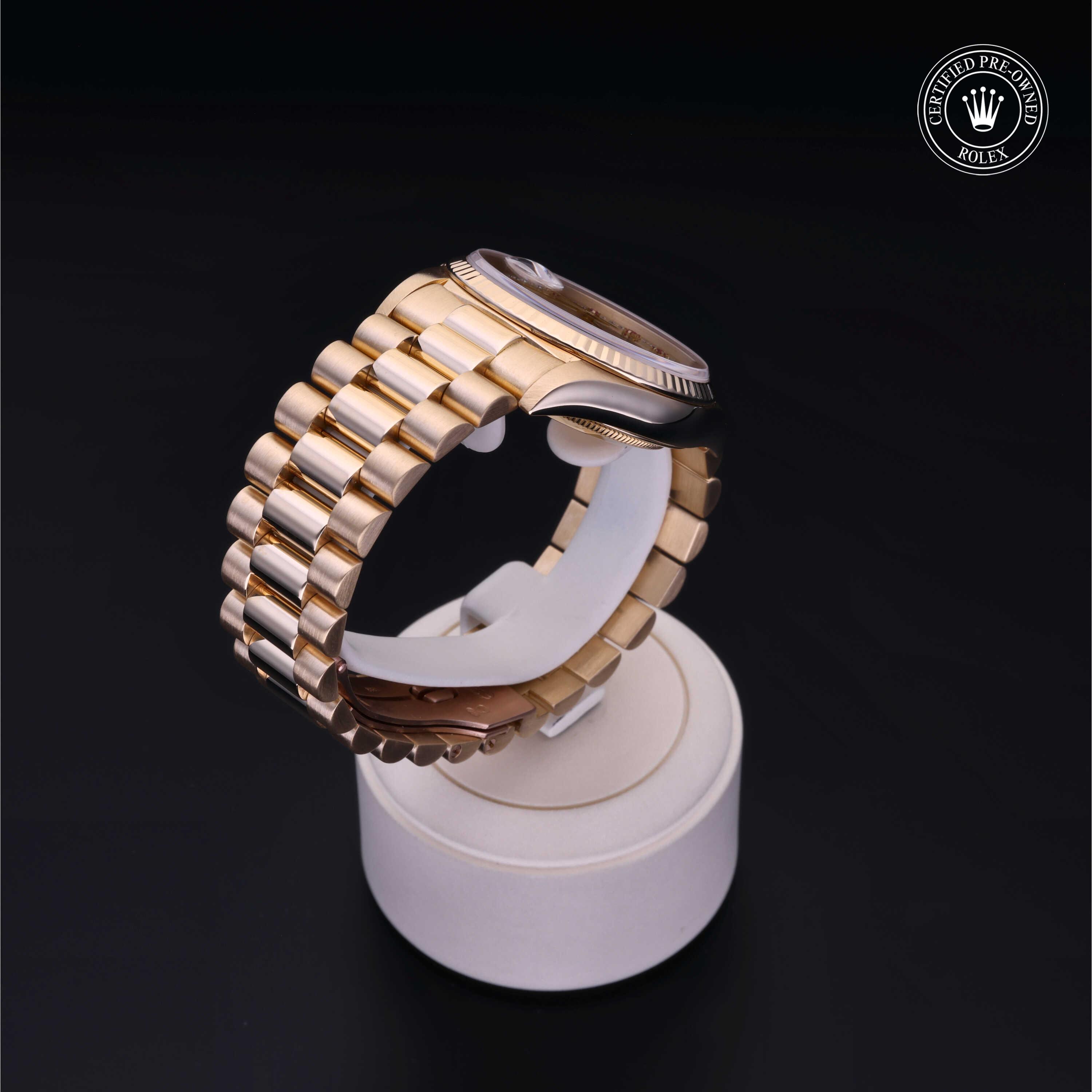 Rolex Day-Date in Gold 18 Carat Yellow  at Gruno's Diamonds