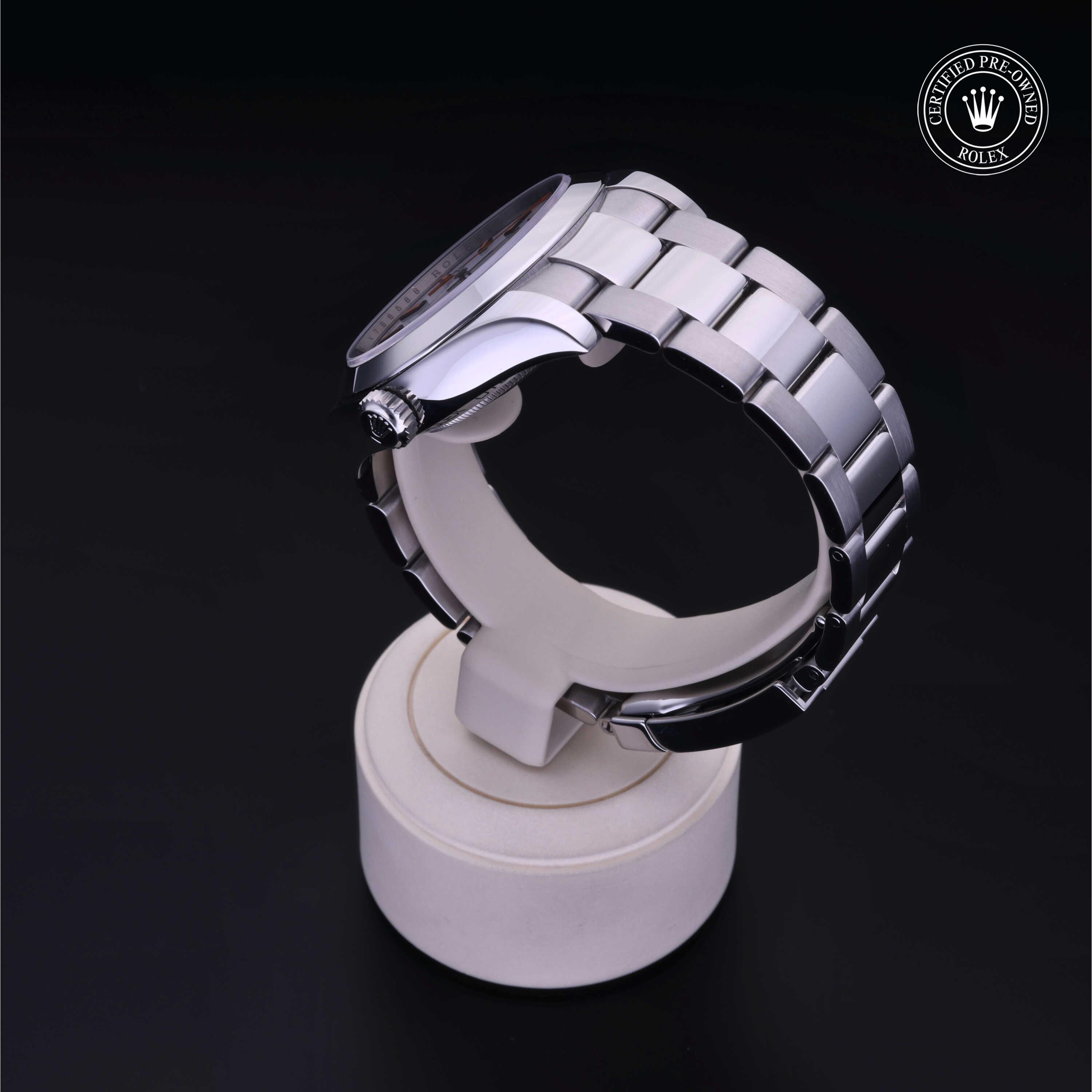 Rolex  in Steel M116400-0002 at Gruno's Diamonds
